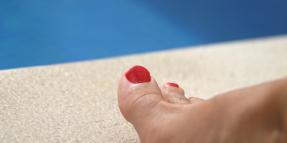 Amputations Caused by Nail Salon Infection | Injury Lawsuit